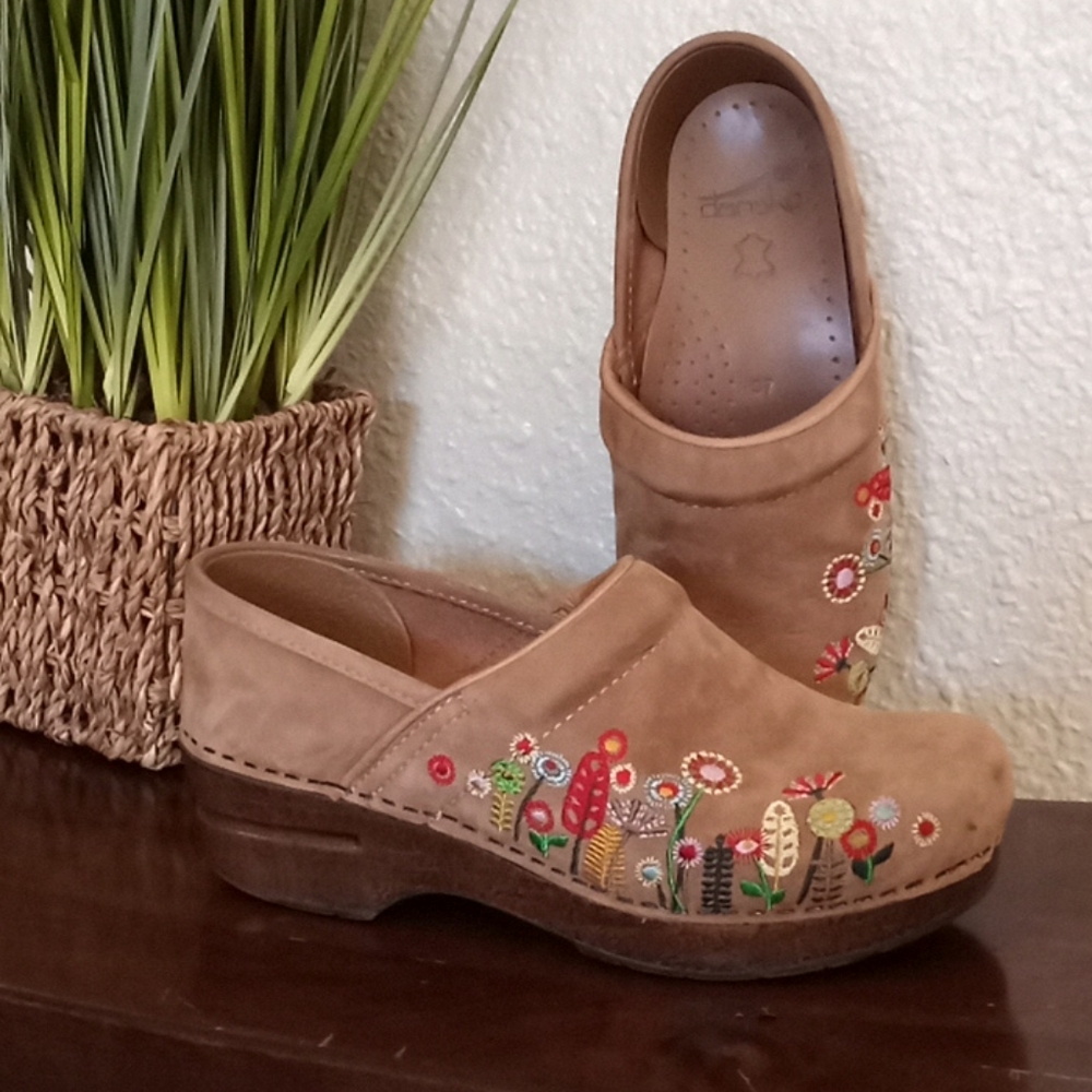 Dansko mule